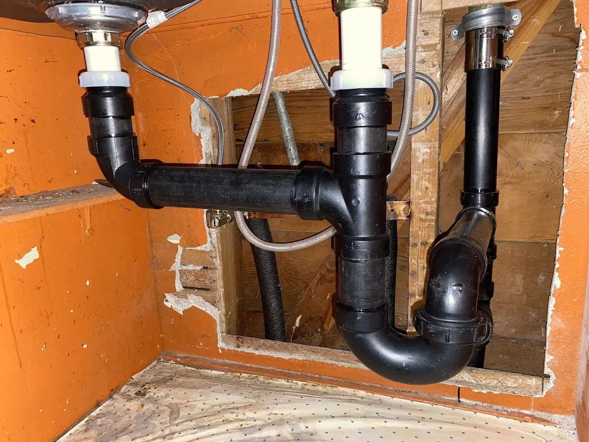 Professional Pipe Bursting equipment and tools on the job in Hamtramck